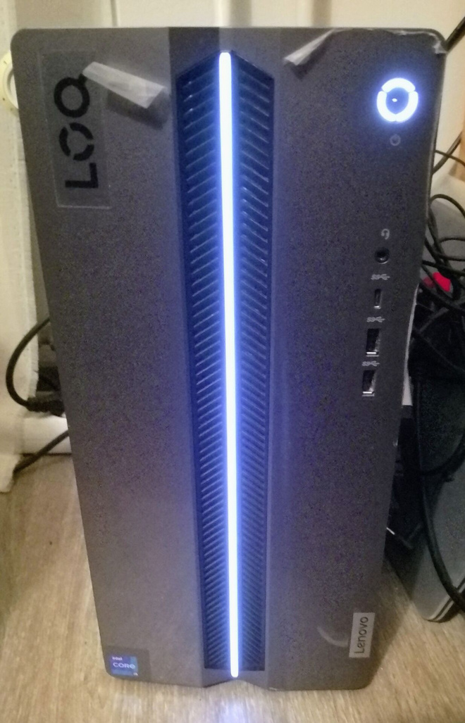 Uusi Lenovo pelitietokone