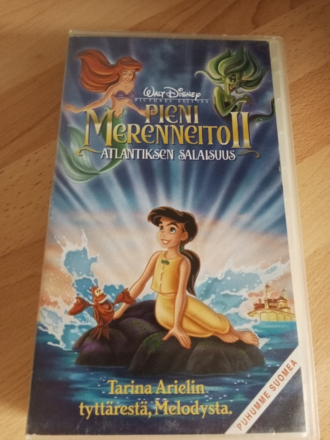 Pieni merenneito 2 Atlantiksen salaisuus VHS