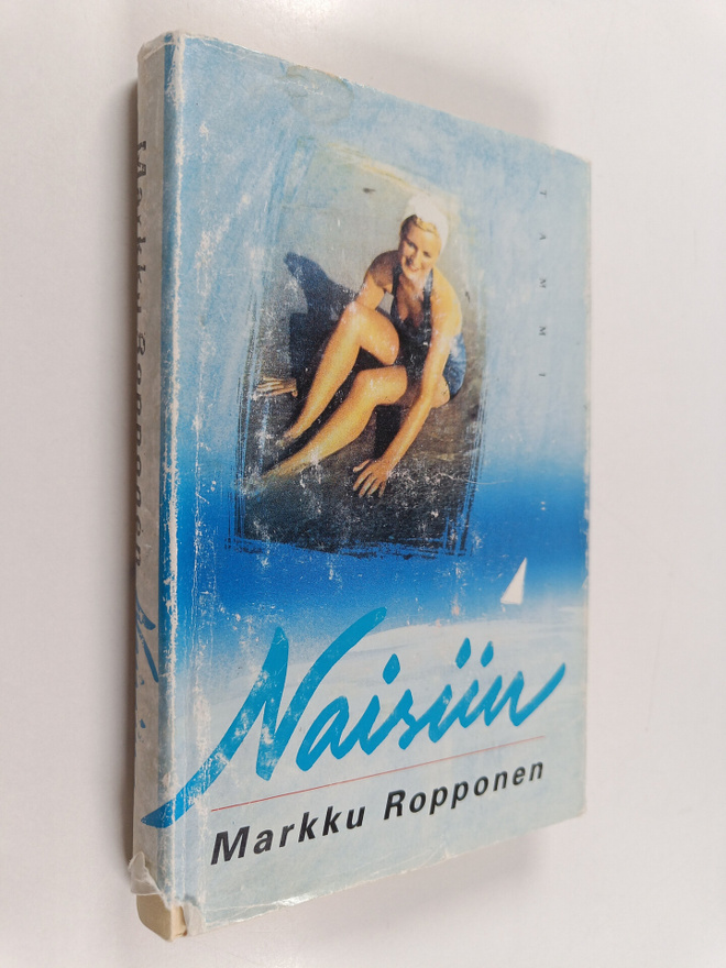 Markku Ropponen : Naisiin : novelleja