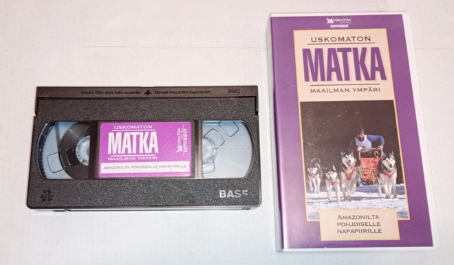 USKOMATON MATKA MAAILMAN YMPÄRI VHS