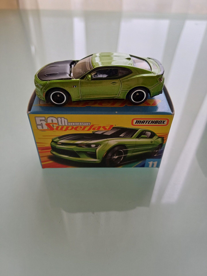 Matchbox chevy  camaro 17