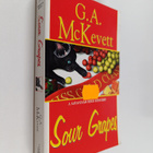 G. A. McKevett : Sour grapes - pikkukuva 1