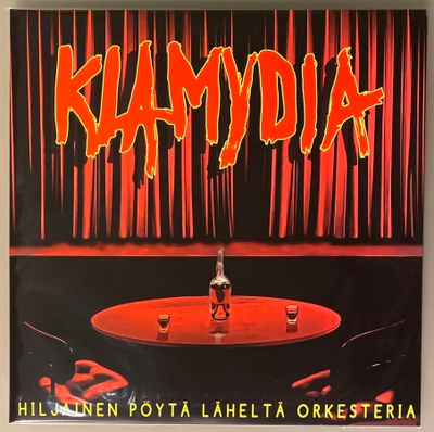 Klamydia : Hiljainen pöytä läheltä orkesteria - 2LP ( uusi )