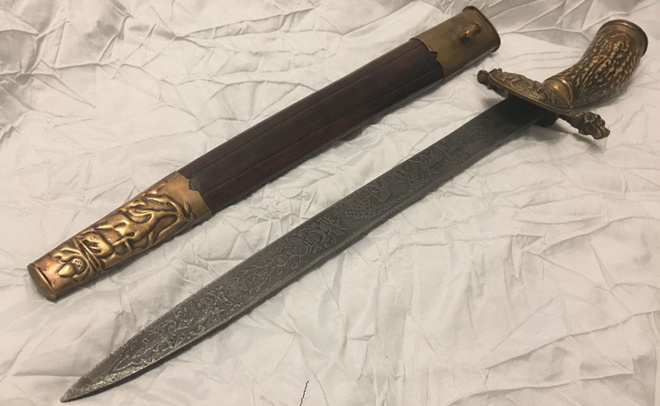 Tikari 47 cm.