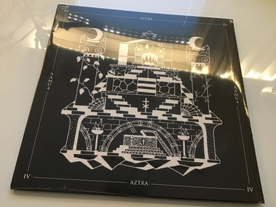 Aztra . Aamu4 LP vinyyli muoveissa