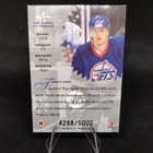 1995-96 Leaf Limites Stars Teemu Selänne /5000 - pikkukuva 2