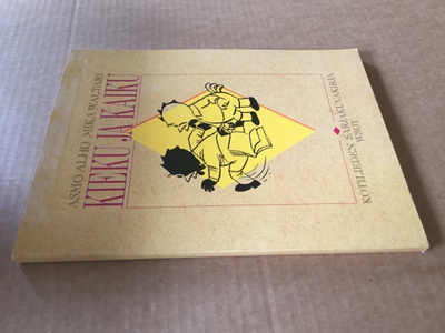 KIEKU JA KAIKU KOTILIEDEN SARJAKUVAKIRJA 1998 HYVÄ