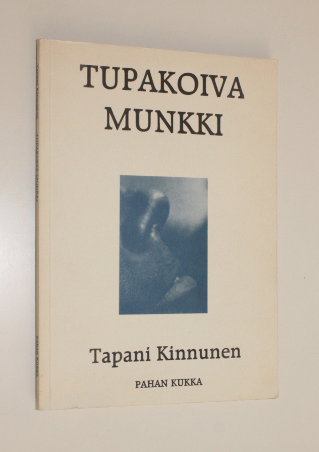 Tapani Kinnunen: Tupakoiva munkki