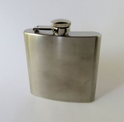 Taskumatti ruostumatonta terästä, Stainless Steel