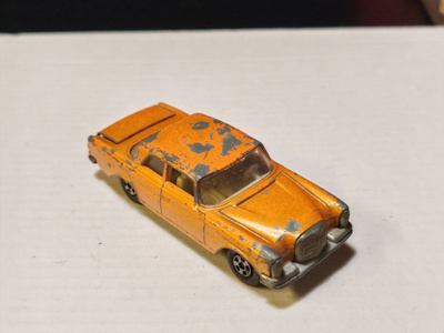 A2 Matchbox Mercedes 300 SE
