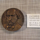 Zachris Topelius 1818-1898 1998 mitali /Erkki Kannosto 98 - pikkukuva 1