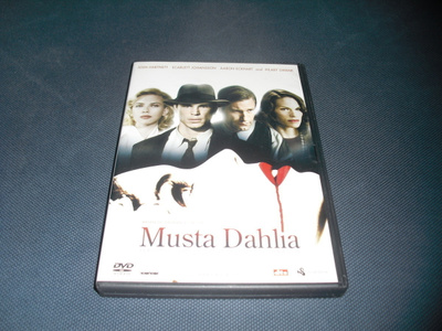 MUSTA DAHLIA (Josh Hartnett)***