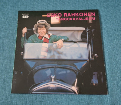 ESKO RAHKONEN Tangokavaljeeri SATLP 1020 1975 Suomi