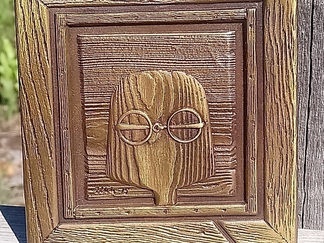 Ronssinen Urho Kekkonen Plaketti. Mitat - 100*96 mm. Plus To