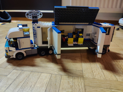 Lego 60044