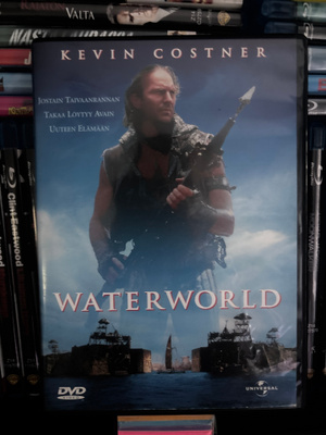 Kevin Costner: Waterworld (2002) suomijulkaisu