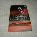 Camilla Läckberg Olycksfågeln  -pok - pikkukuva 1