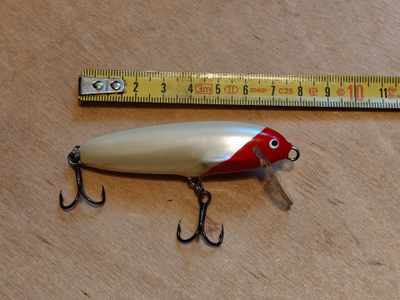 Nilsmaster spearhead 8cm väri 31