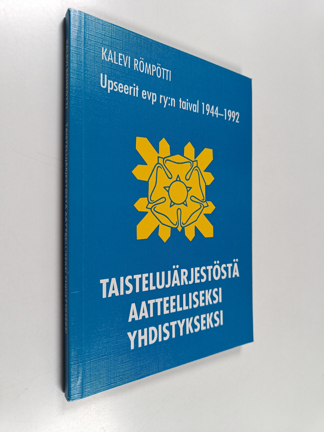 Kalevi Römpötti : Taistelujärjestöstä aatteelliseksi yhdi...