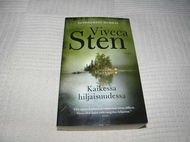 Viveca Sten Kaikessa hiljaisuudessa -pok