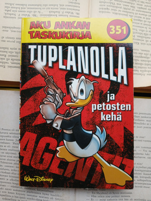 Aku Ankan taskukirja 351: Tuplanolla ja petosten kehä
