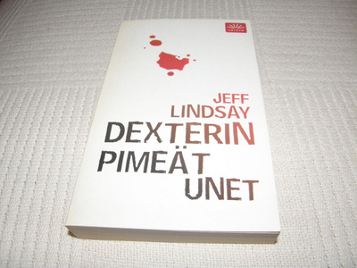 Jeff Lindsey Dexterin pimeät unet -pok