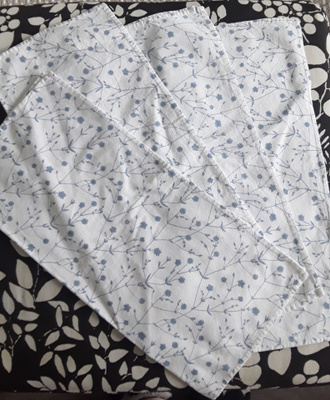 Lautasliinat 4 kpl, Marimekko Niitty kangas