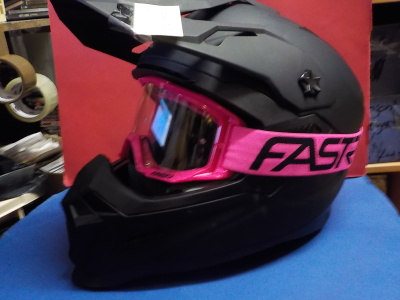 FASTR CROSSIKYPÄRÄ + LASIT KOKO 50 / S