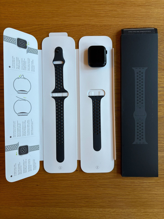 Apple Watch älykello musta urheiluranneke