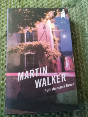 Martin Walker: Poliisimestari Bruno