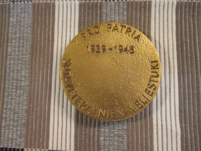 Pro Patria  .Sotaveteraanien Veljestuki mitali 1981.