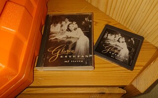 Gloria Estefan minidisc