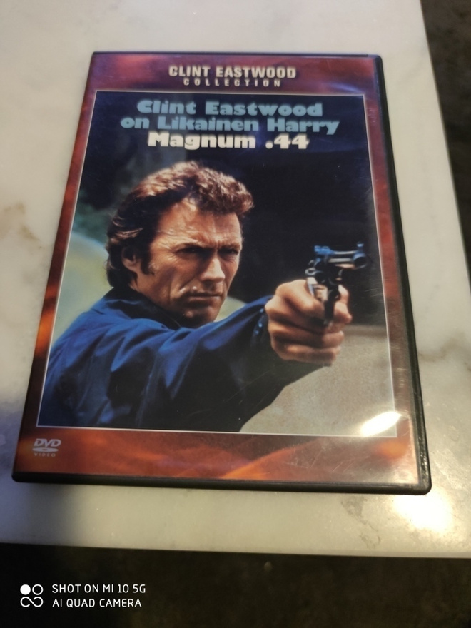 Likainen Harry Magnum 44