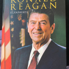 Karin Henriksson: Ronald Reagan - elämäkerta - pikkukuva 1