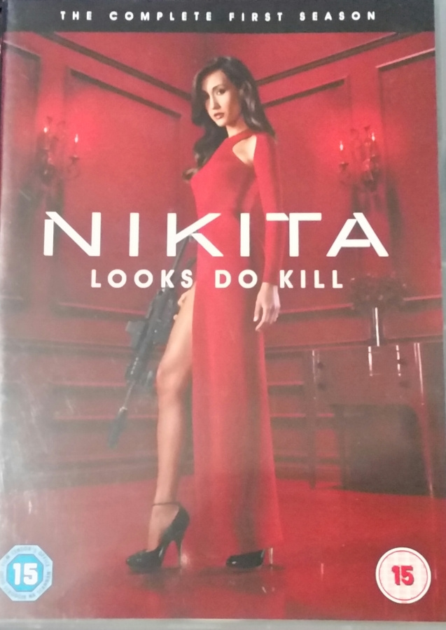 Nikita: Looks Do Kill - The Complete First Season (2011) DVD