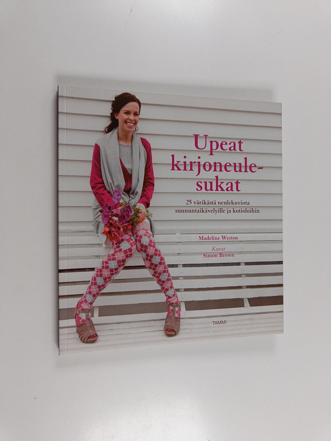 Madeline Weston : Upeat kirjoneulesukat : 25 värikästä ne...