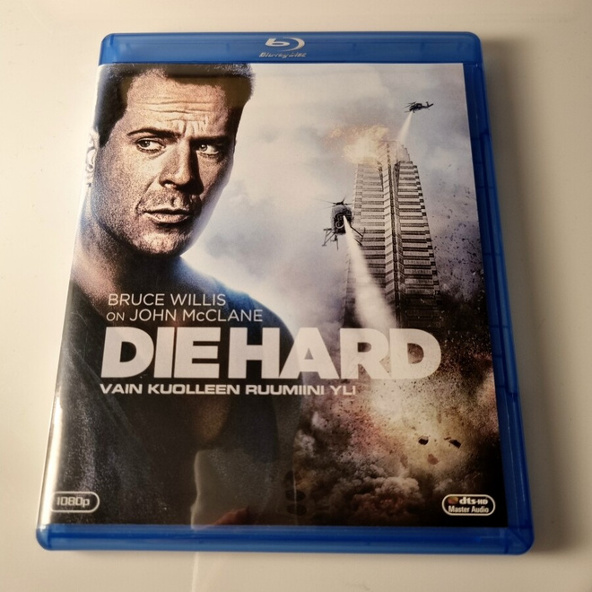 Die Hard - vain kuolleen ruumiini yli (Bruce Willis) bluray