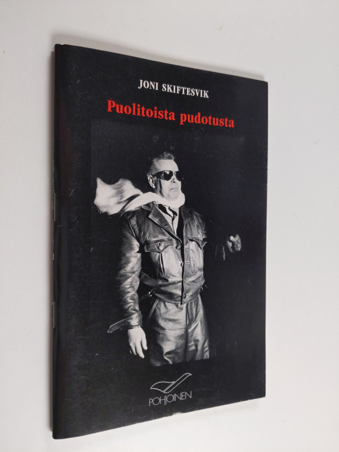 Joni Skiftesvik : Puolitoista pudotusta : näytelmä kahdes...