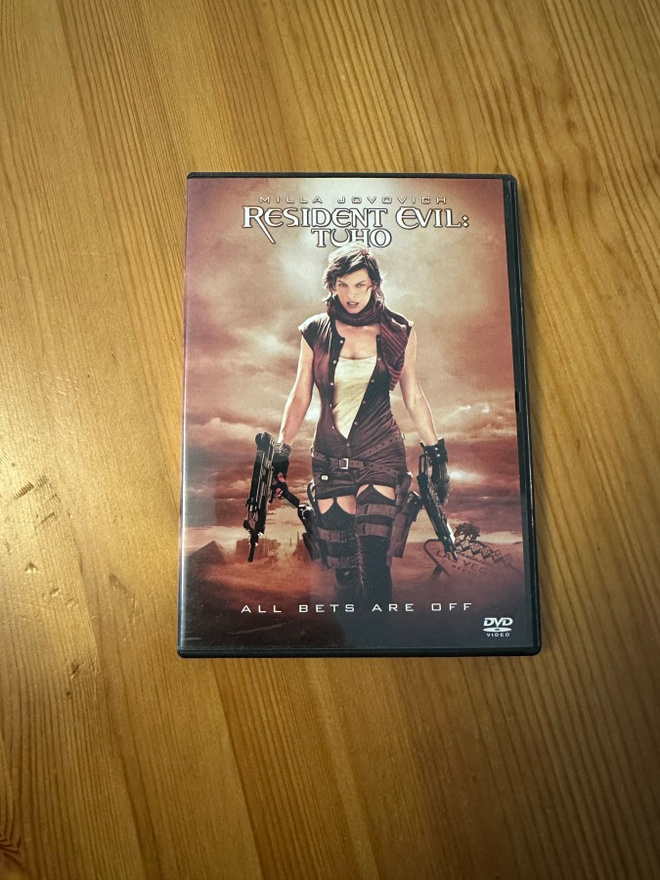 Resident evil: tuho  DVD