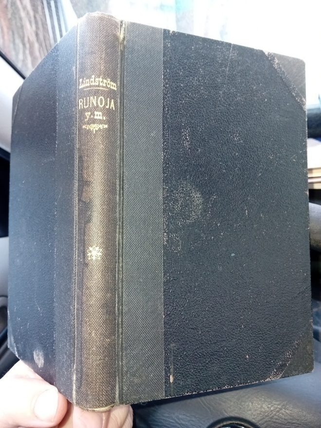 Kössi Lindström  :  Kynnyksellä ( 1p. 1903 ) SIS POSTIKULU