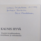 Päivi Huuhtanen : Kaunis hyvä : esseitä kirjallisuudesta,... - pikkukuva 3
