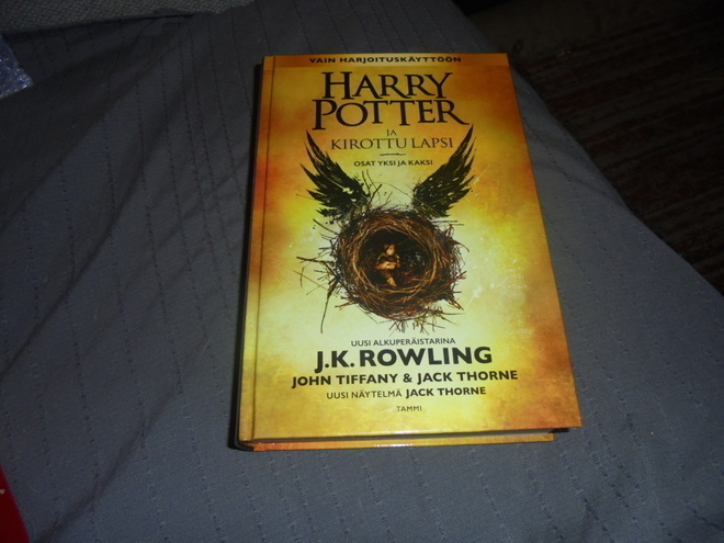 J.K. Rowling. Kirja Harry Potter ja kirottu lapsi