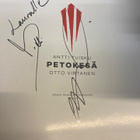 SIGNEERATTU OMISTE ANTTI TUISKU - pikkukuva 1
