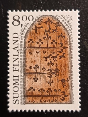 Asehuoneen Ovi