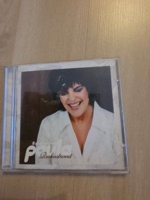 Paula Koivuniemi - rakastunut