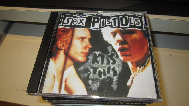 Sex Pistols Kiss This