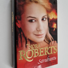 Nora Roberts : Savuhuntu - pikkukuva 1