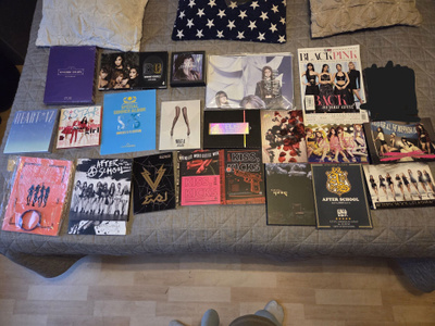 19kpl K-POP Levyjä