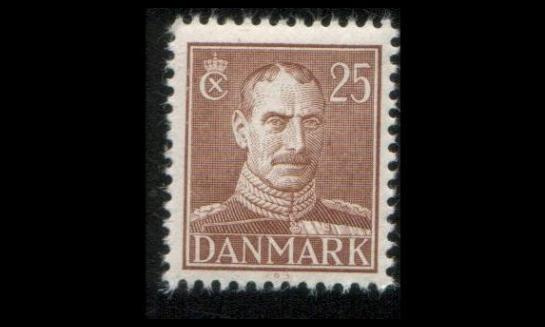 Tanska 272 ** Christian X 25 öre (1942)
