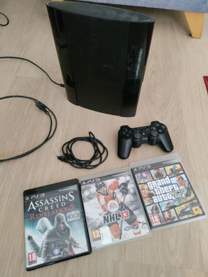 Sony PlayStation 3 konsoli ja pelit